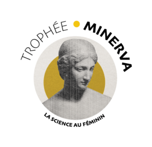 Ophélie Dufrancais and Marie Rebeaud receive MINERVA trophies from the F•INICIATIVAS Foundation