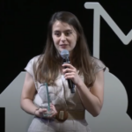 Wendy Le Mouëllic, diététicienne pour bactéries, gagne le 1er prix du jury de la finale nationale du concours MT180 2024